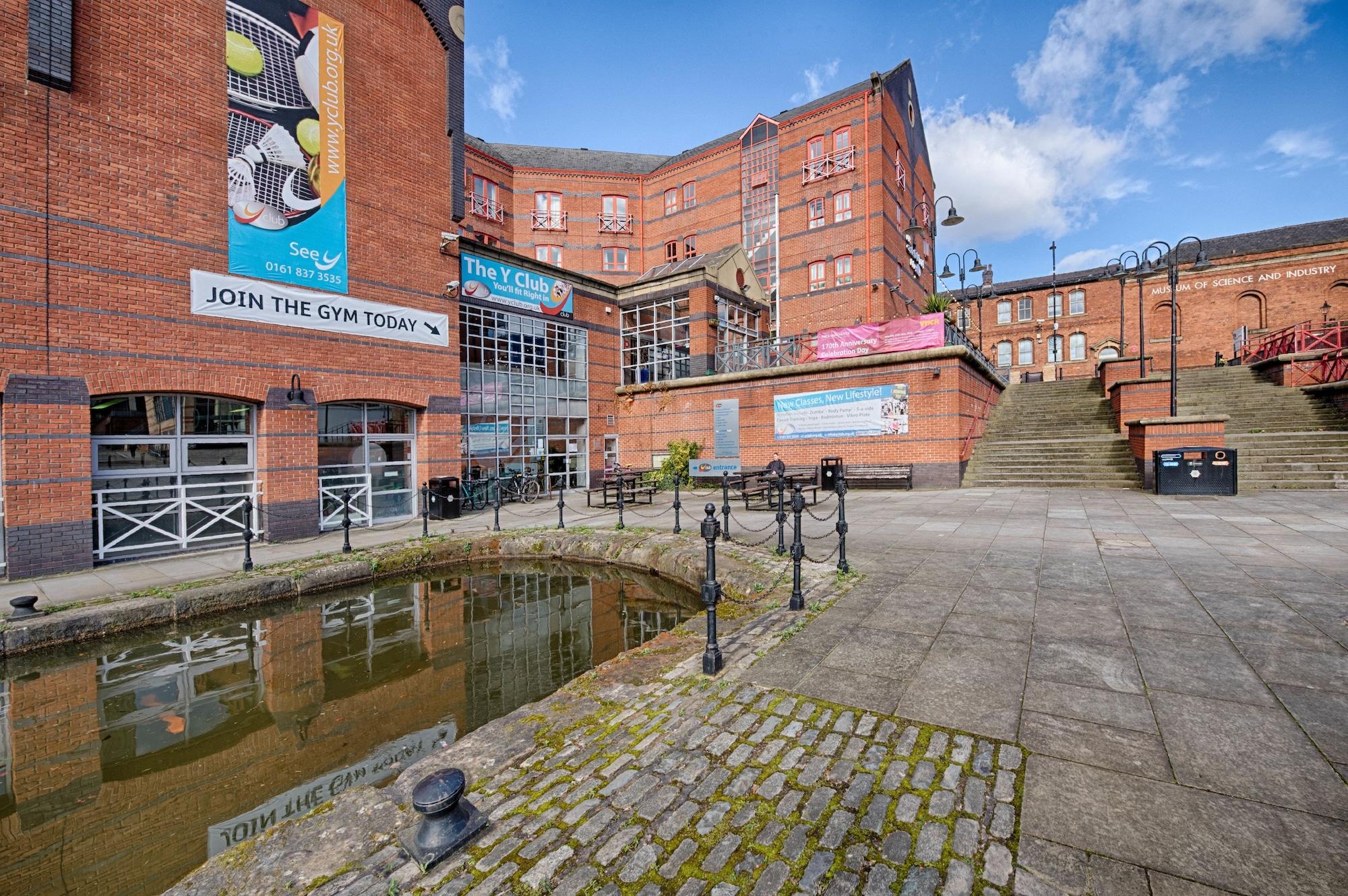 Castlefield Hotel Manchester Exterior photo